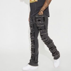 Unique Shredded Stacked Skinny Flaired Jeans